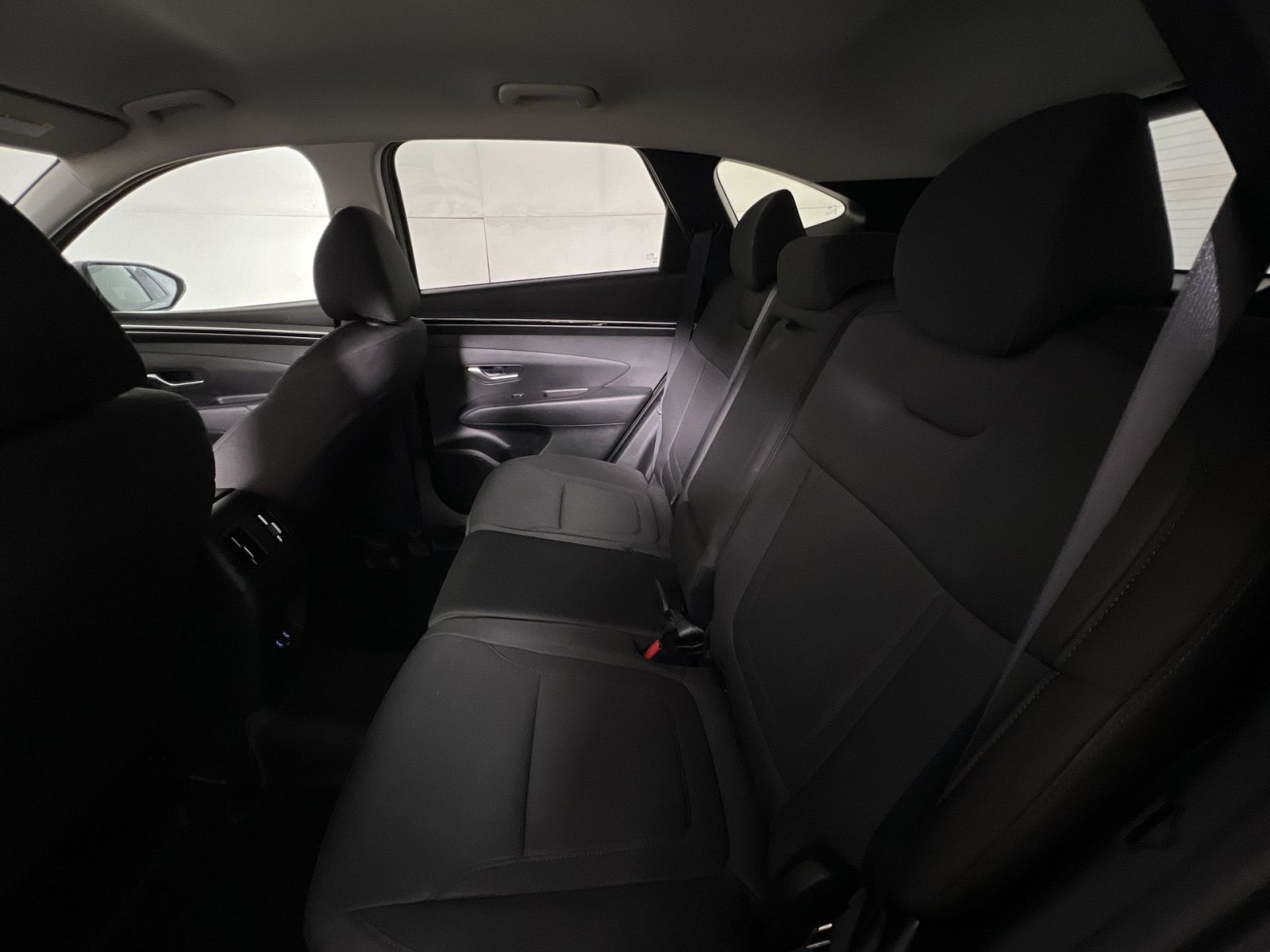 Used 2022 Hyundai Tucson SEL AWD/4WD image 23
