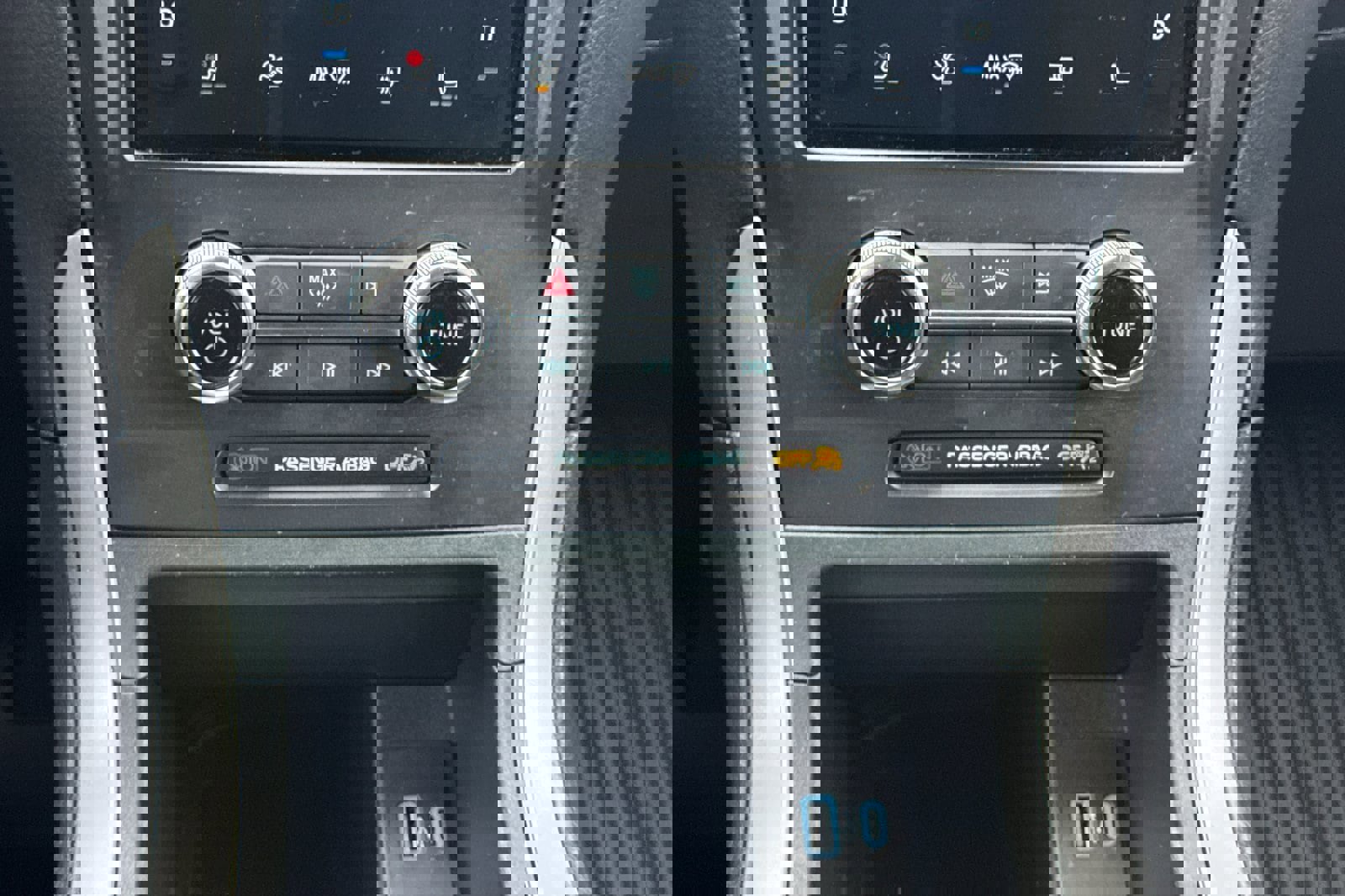 Certified 2024 Ford Edge SEL w/ Convenience Package image 20