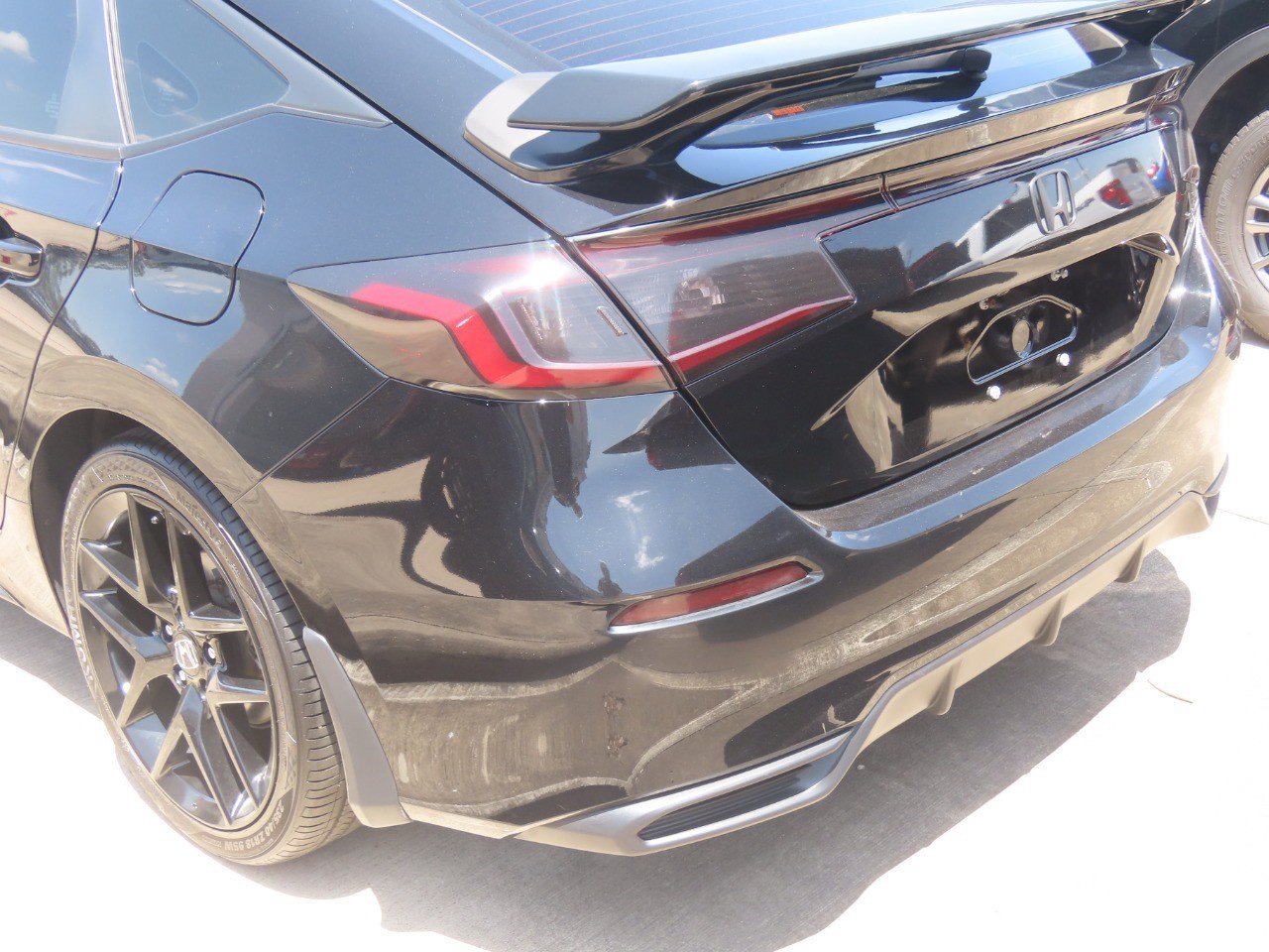 Used 2023 Honda Civic Sport image 11