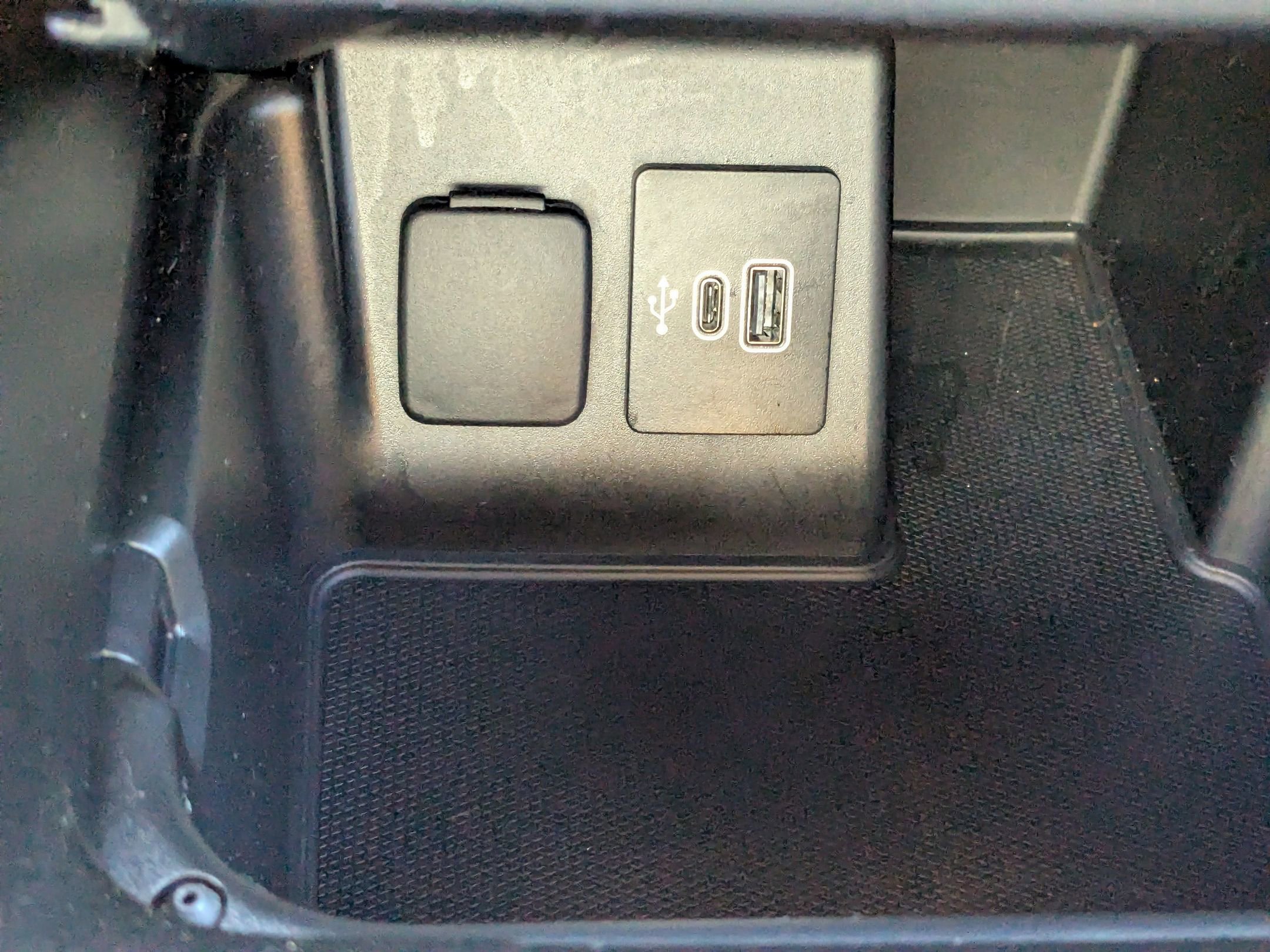 Certified 2025 Ford Explorer ST image 29