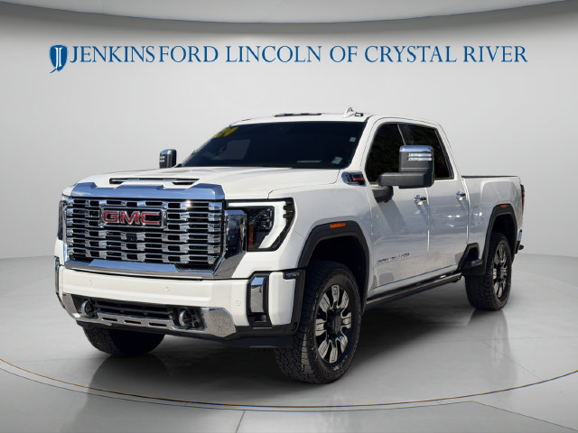 Used 2024 GMC Sierra 3500 Denali w/ Denali Reserve Package AWD/4WD image 11