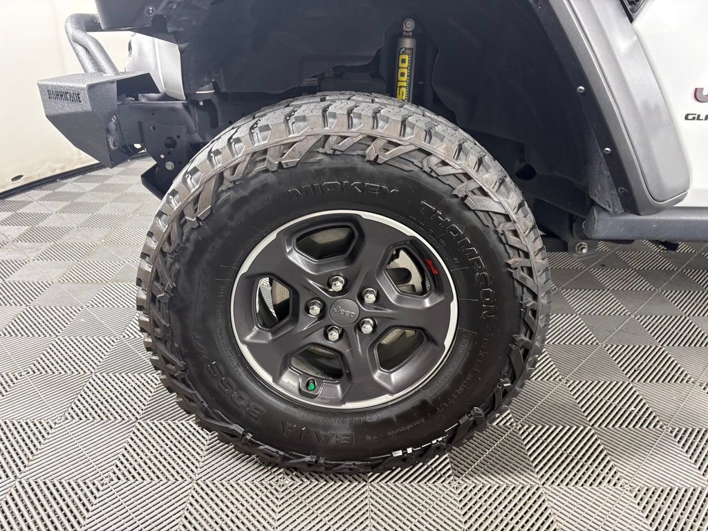 Used 2023 Jeep Gladiator Rubicon w/ LED Lighting Group AWD/4WD image 10