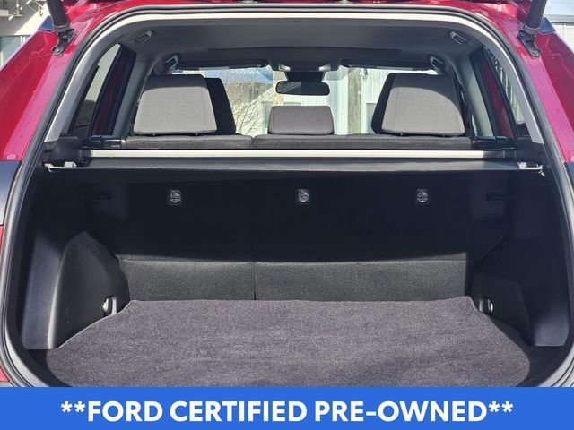 Used 2022 Toyota RAV4 XLE image 10