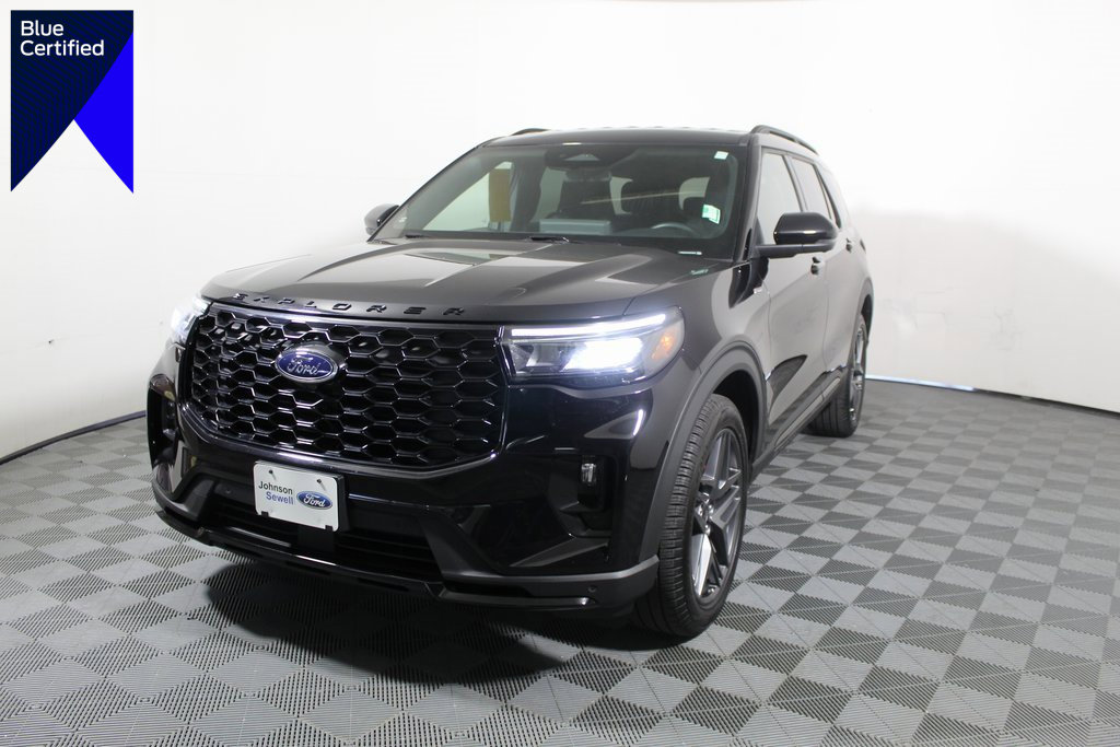 Certified 2025 Ford Explorer ST-Line w/ ST-Line Street Pack