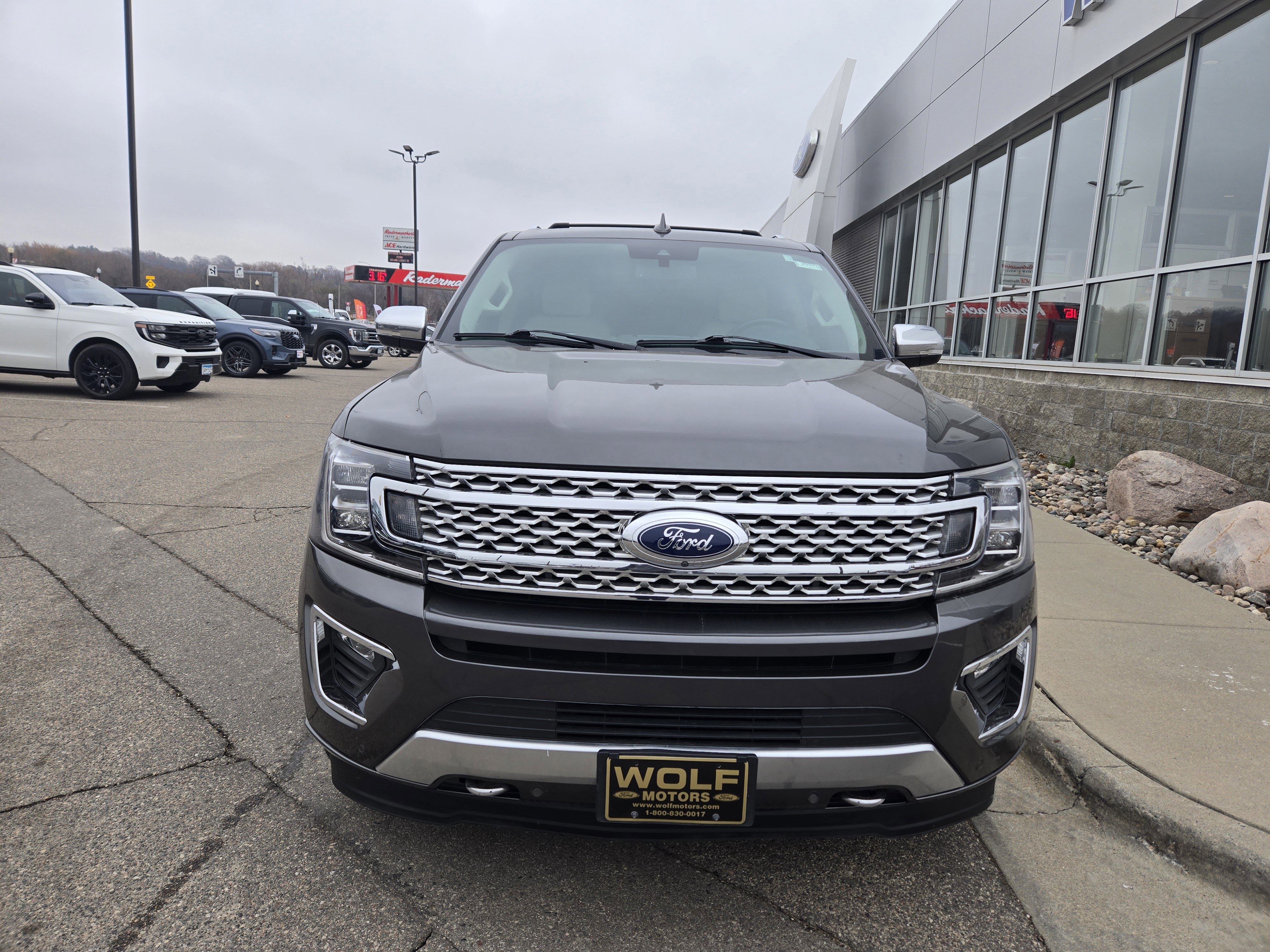 Certified 2021 Ford Expedition Platinum image 8