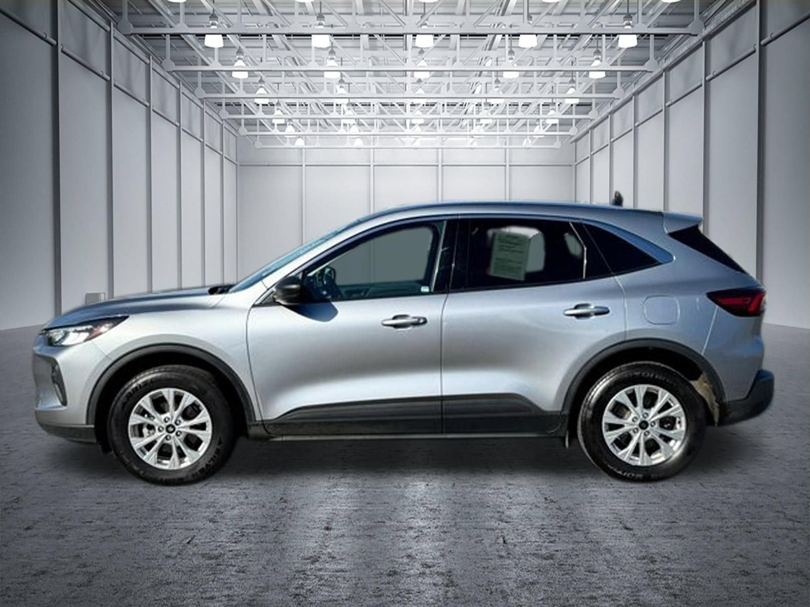 Certified 2024 Ford Escape Active AWD/4WD image 5