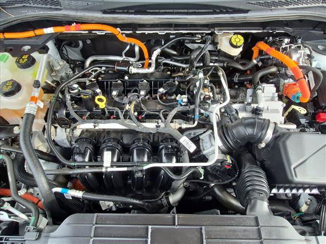 Certified 2025 Ford Escape Platinum w/ Premium Technology Package AWD/4WD image 23