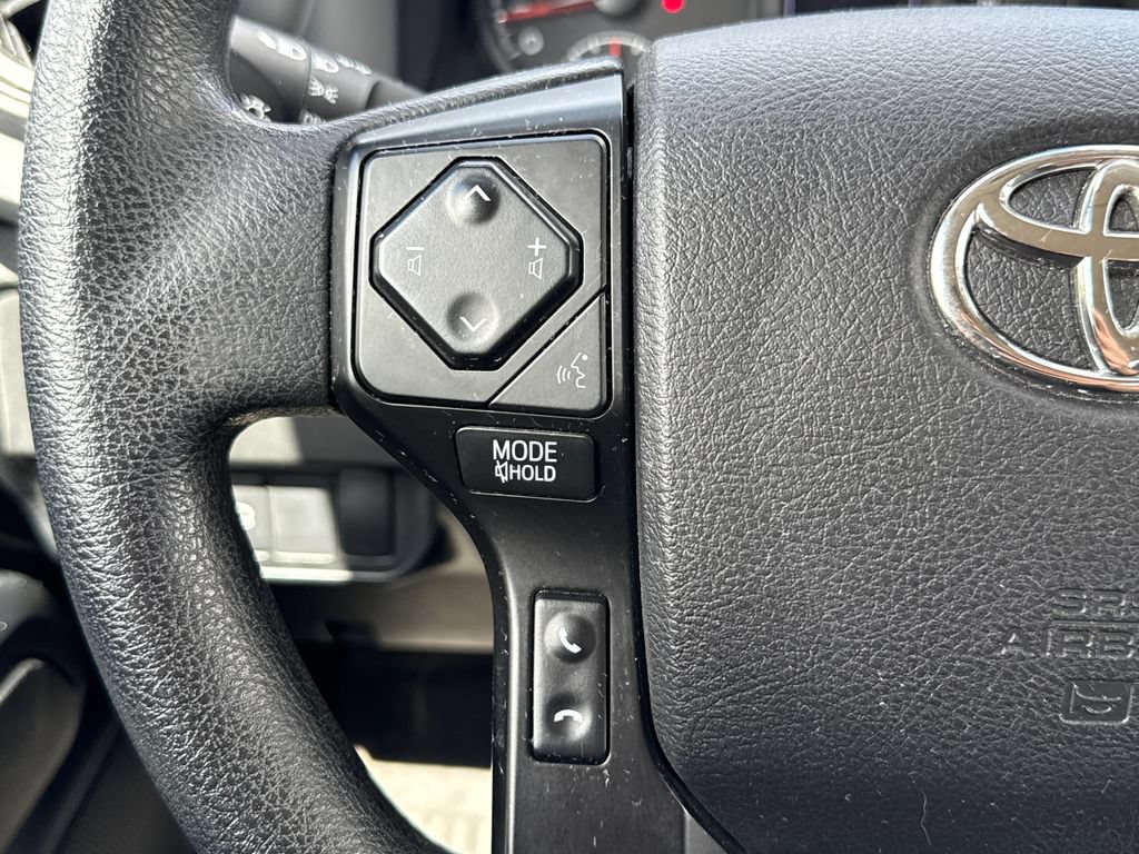 Used 2022 Toyota Tacoma SR w/ SR Convenience Package RWD image 15