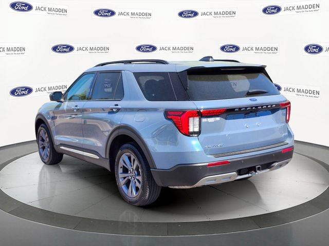 Certified 2025 Ford Explorer Active w/ Active Comfort Package AWD/4WD image 3