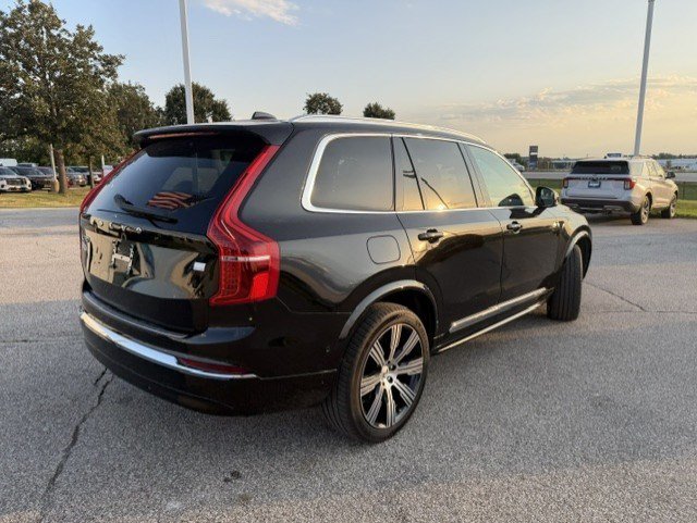 Used 2023 Volvo XC90 T8 Plus w/ Protection Package Premier AWD/4WD image 9