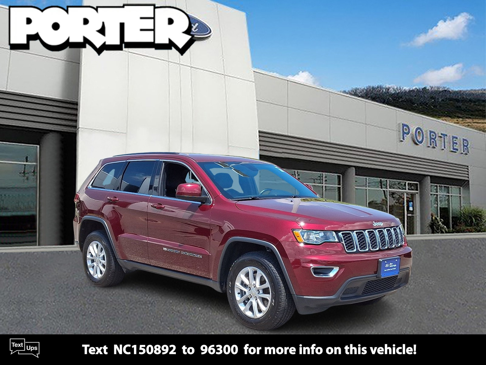 Used 2022 Jeep Grand Cherokee Laredo X AWD/4WD image 1