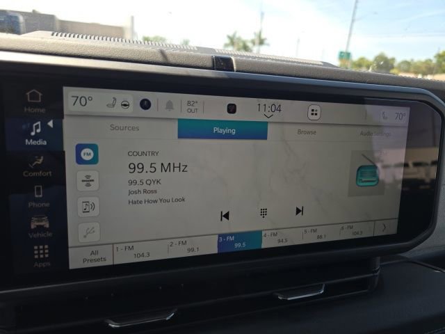 Used 2025 Jeep Wrangler Sahara w/ Safety Group AWD/4WD image 9