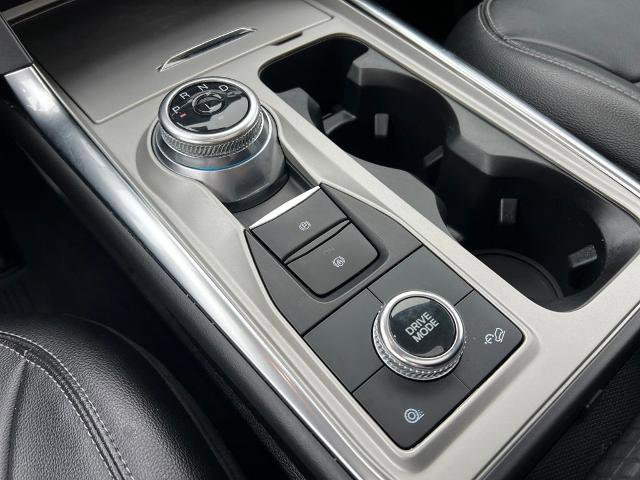 Certified 2023 Ford Explorer Limited w/ Limited Technology Package image 26