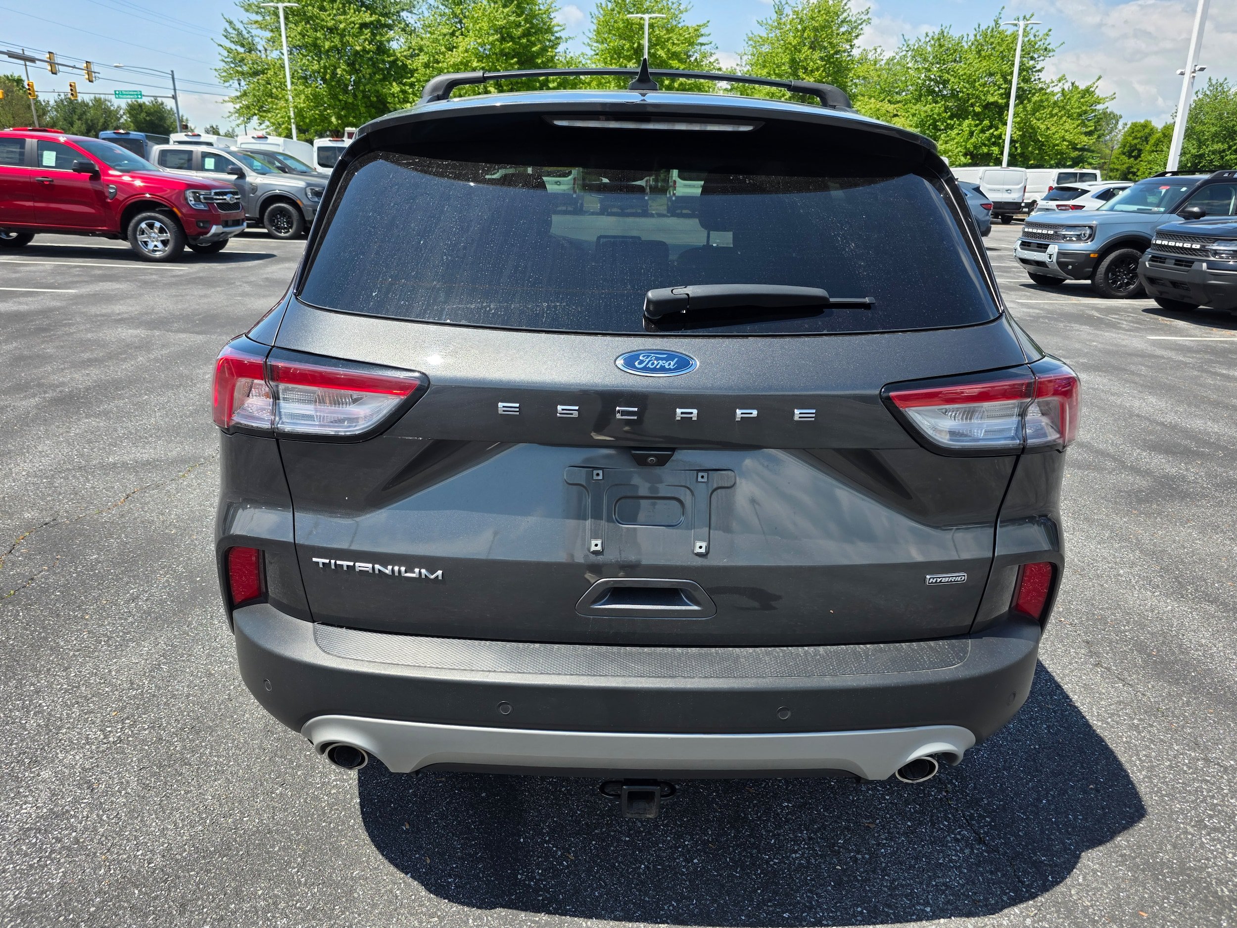 Certified 2020 Ford Escape Titanium FWD image 4