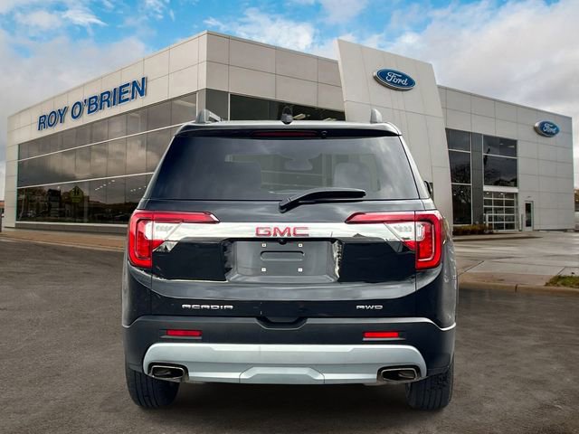 Used 2023 GMC Acadia SLT w/ Preferred Package image 4