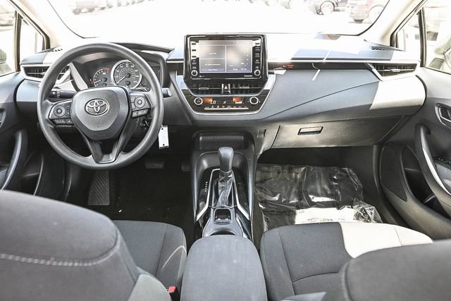 Used 2022 Toyota Corolla LE FWD image 12