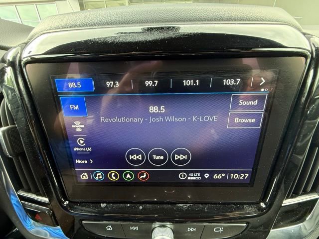 Used 2023 Chevrolet Traverse RS image 34