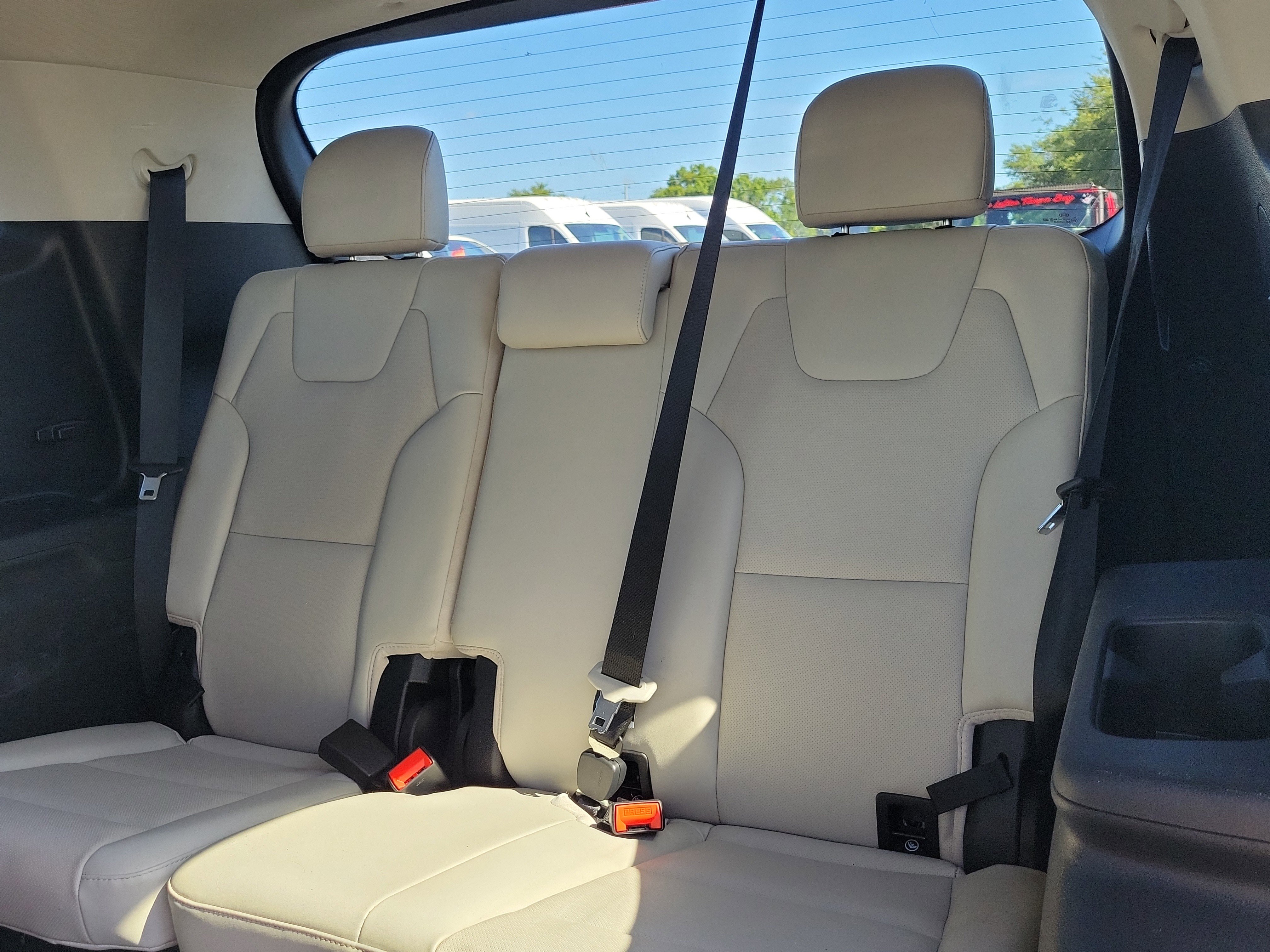 Used 2021 Kia Telluride S AWD/4WD image 12