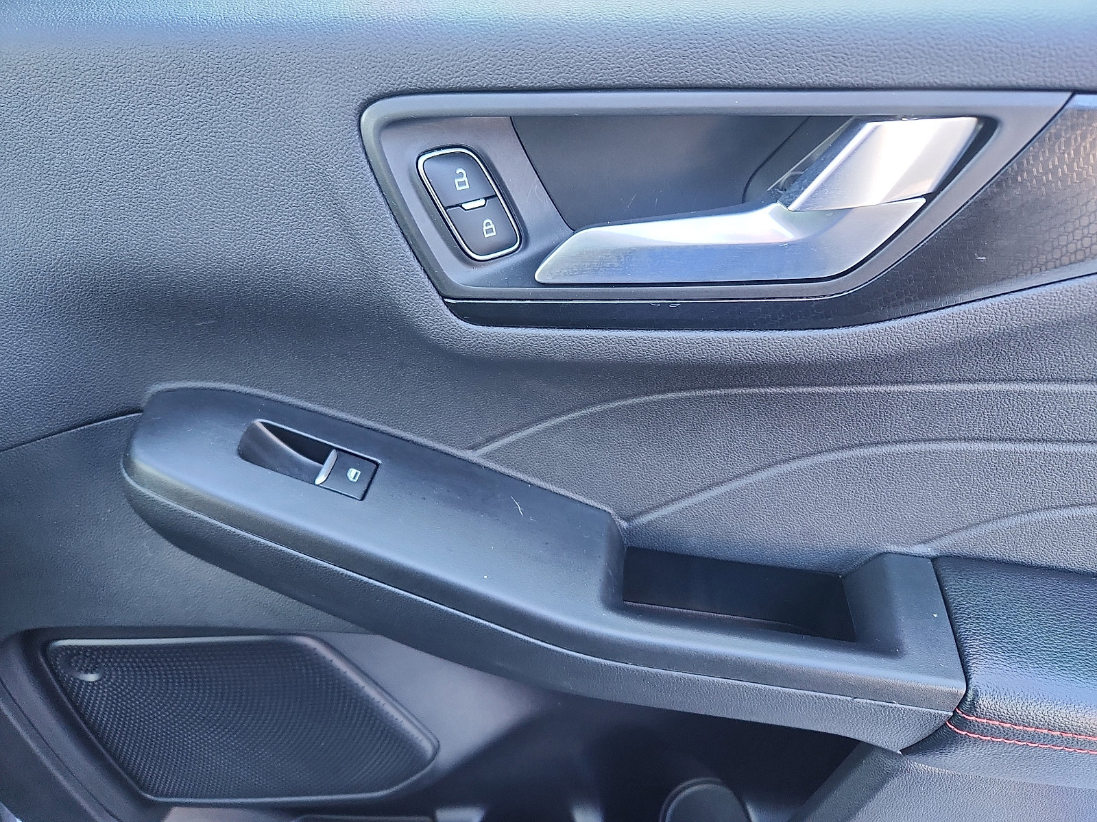 Certified 2022 Ford Escape SEL w/ SEL Stealth AWD Package image 35