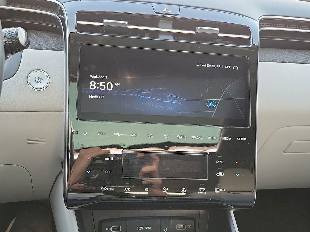 Used 2023 Hyundai Tucson Limited w/ Cargo Package image 15