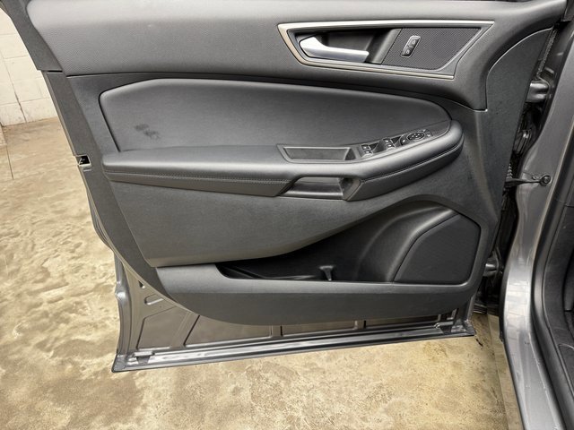 Certified 2023 Ford Edge SEL w/ Convenience Package image 11