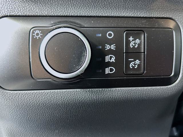 Certified 2025 Ford Escape ST-Line FWD image 10