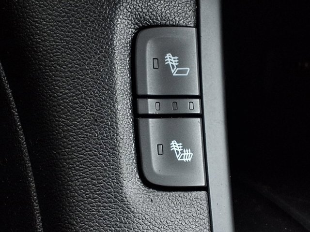 Used 2019 GMC Acadia SLE w/ Driver Alert Package I FWD image 3