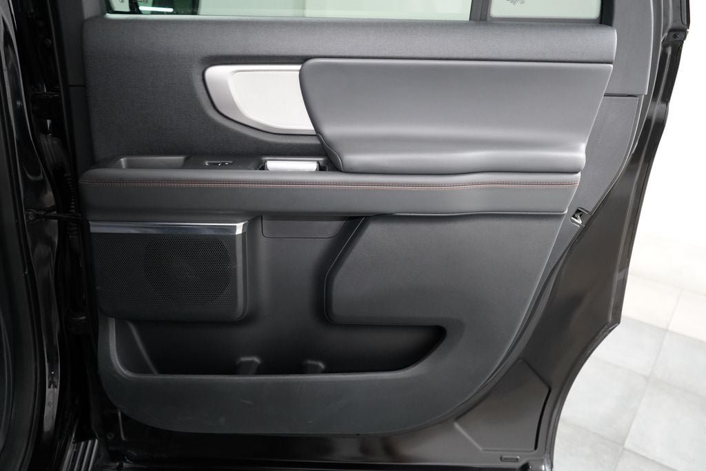 Certified 2025 Ford Expedition Max Active AWD/4WD image 31