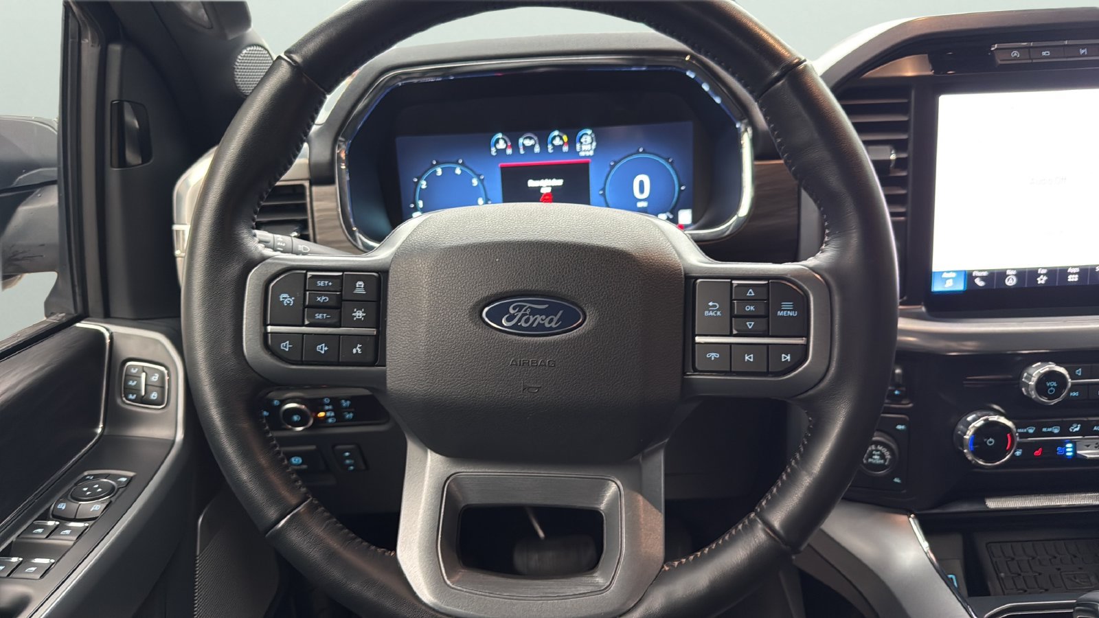 Certified 2024 Ford F150 Lariat w/ Tow/Haul Package AWD/4WD image 14