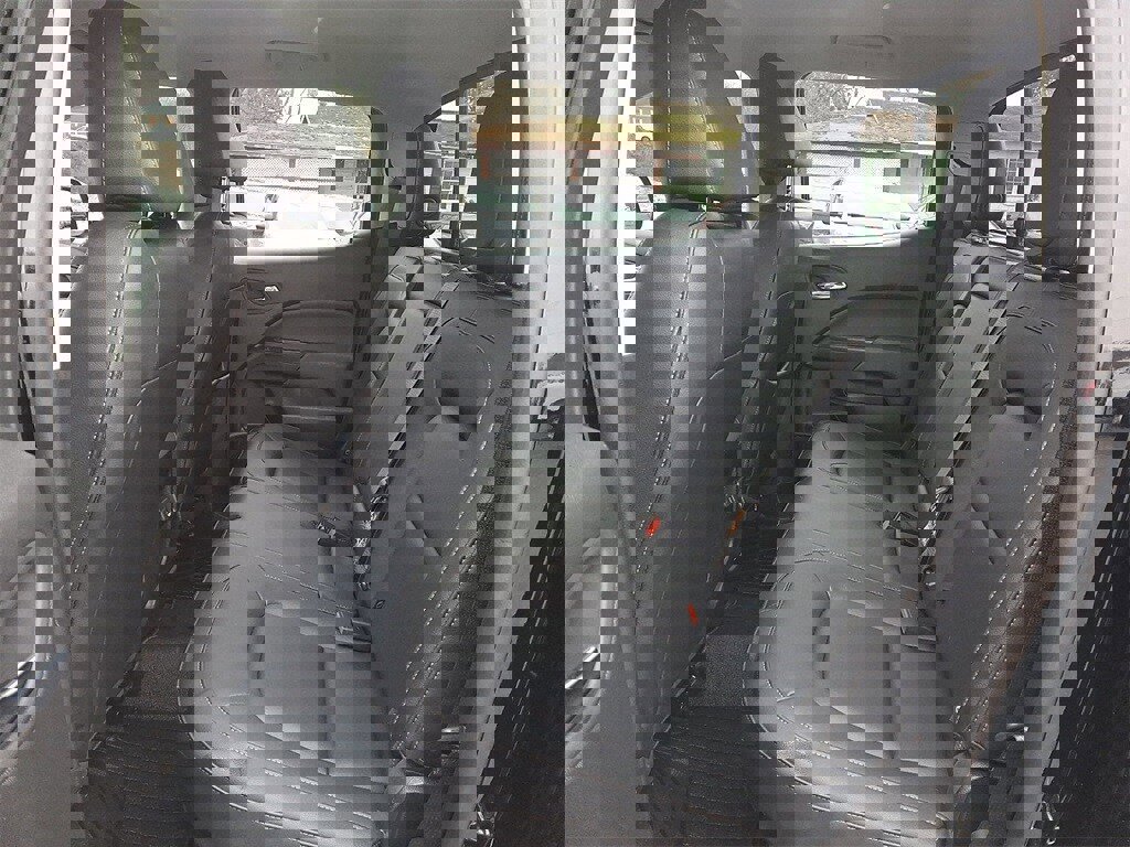 Used 2019 Chevrolet Colorado Z71 w/ Z71 Midnight Edition image 10