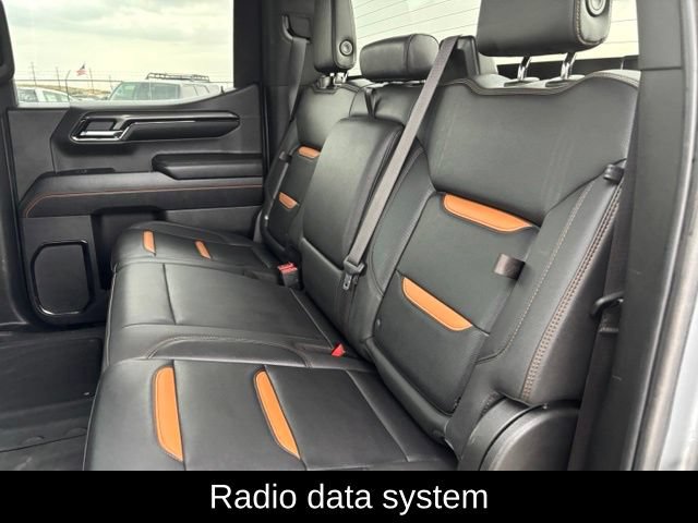 Used 2023 GMC Sierra 1500 AT4 w/ Technology Package AWD/4WD image 17