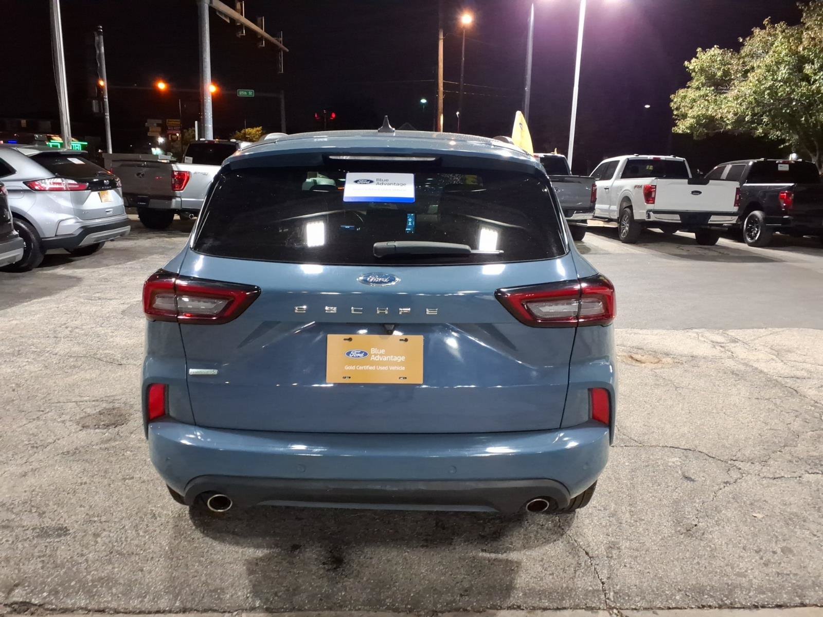 Certified 2023 Ford Escape ST-Line Select w/ Tech Pack #1 AWD/4WD image 4