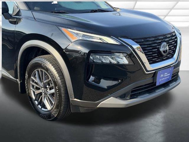 Used 2023 Nissan Rogue S AWD/4WD image 22