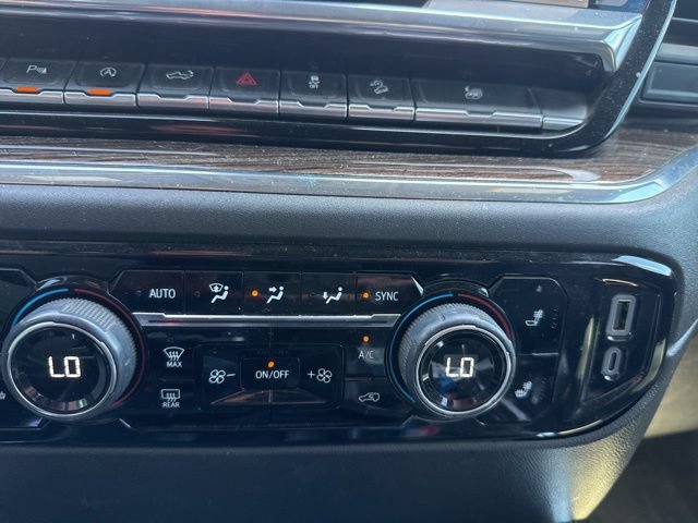 Used 2024 Chevrolet Silverado 1500 LT Trail Boss w/ LT Trail Boss Premium Package AWD/4WD image 36