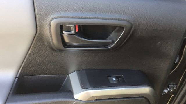 Used 2022 Toyota Tacoma SR5 w/ Black Out Package (TMS) image 13