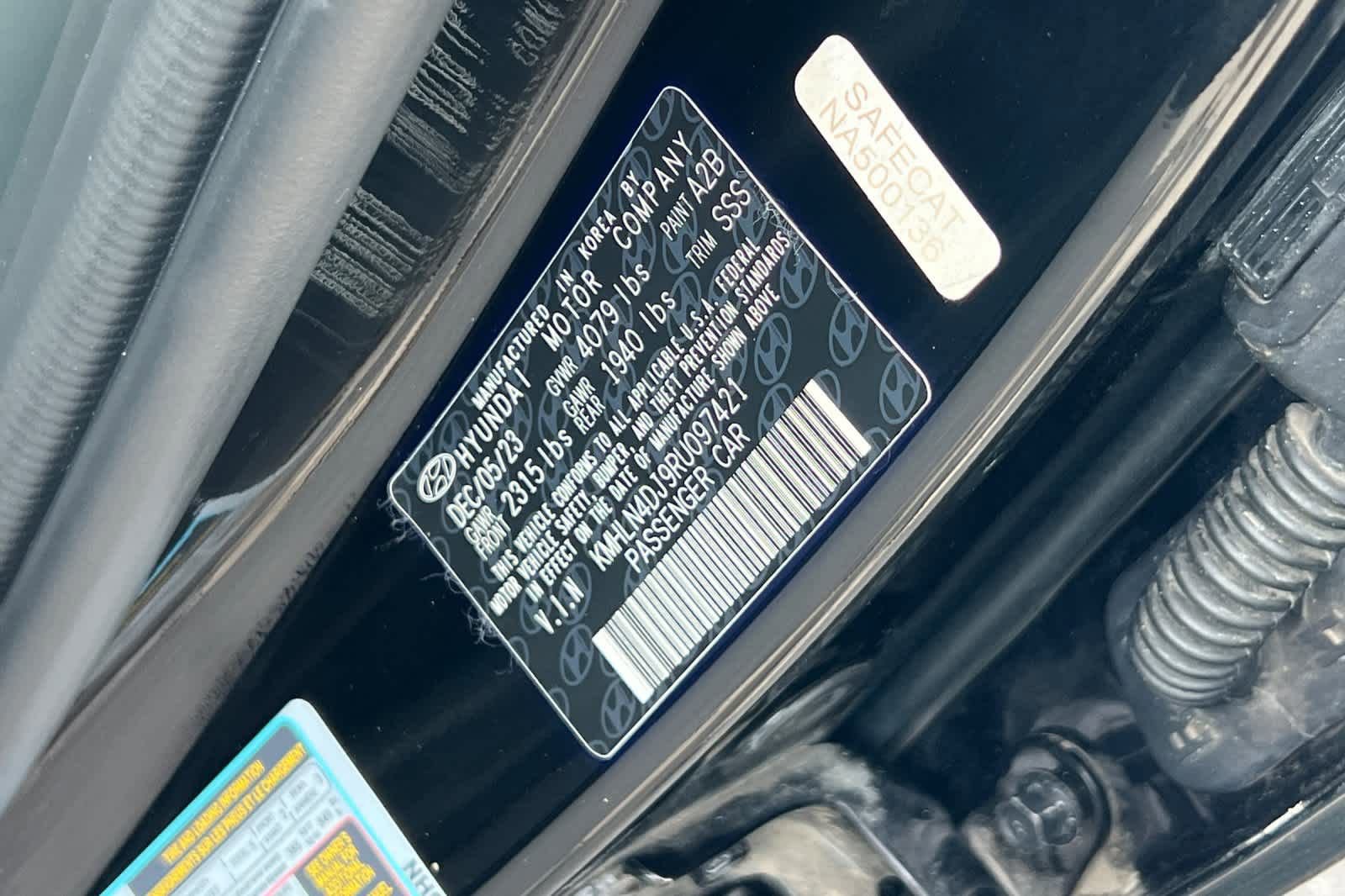 Used 2024 Hyundai Elantra Limited image 30