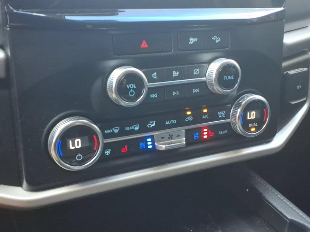 Certified 2023 Ford Expedition Max XLT AWD/4WD image 13