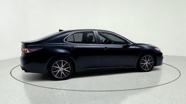 Used 2024 Toyota Camry SE FWD image 8