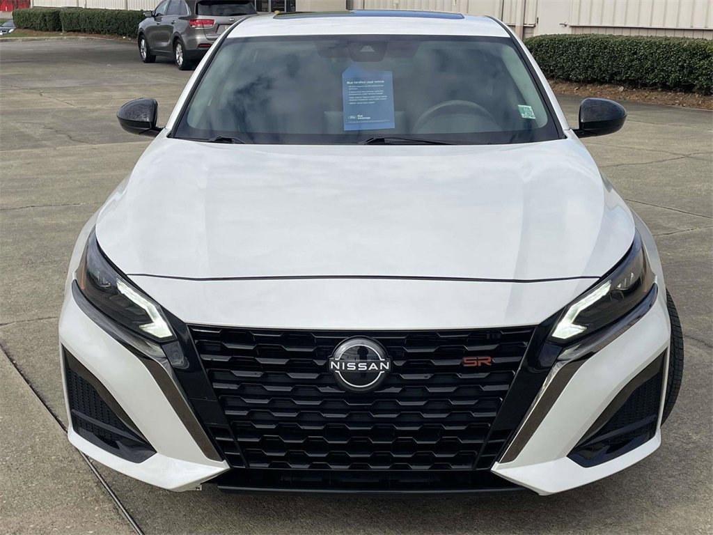 Used 2023 Nissan Altima 2.5 SR w/ SR Premium Package image 8