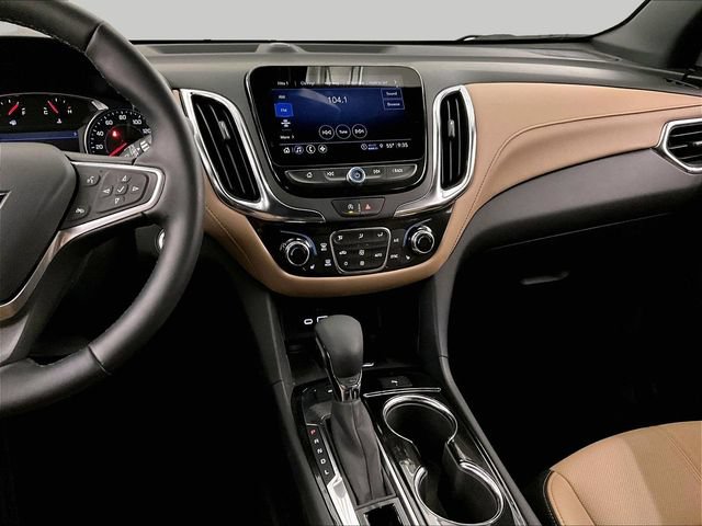 Used 2023 Chevrolet Equinox Premier AWD/4WD image 6