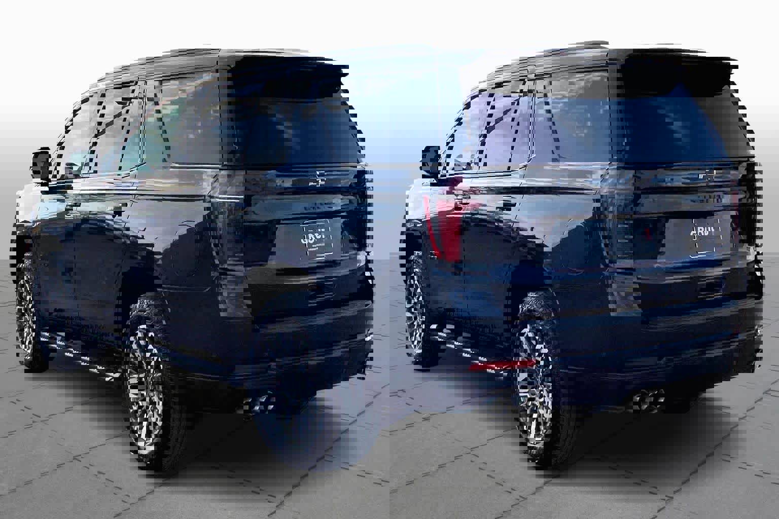 Used 2025 Chevrolet Tahoe Z71 image 4