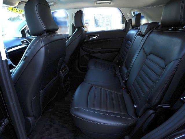 Certified 2024 Ford Edge SEL w/ Convenience Package AWD/4WD image 16