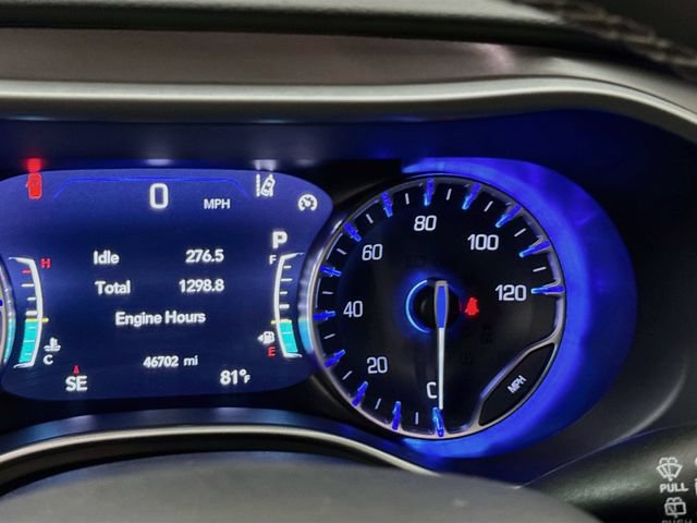 Used 2025 Chrysler Pacifica Select FWD image 12