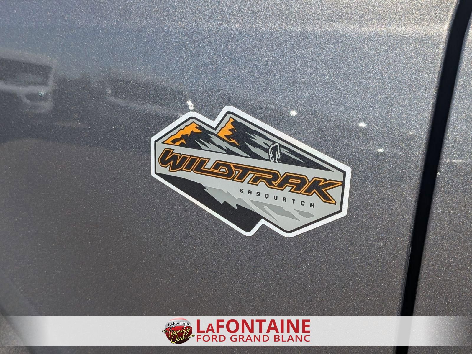 Certified 2024 Ford Bronco Wildtrak AWD/4WD image 10
