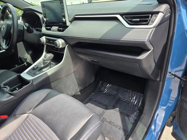 Used 2022 Toyota RAV4 XSE AWD/4WD image 20