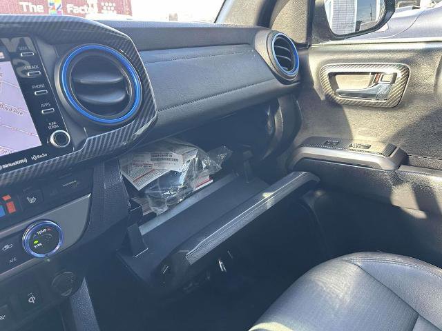 Used 2022 Toyota Tacoma Limited image 16