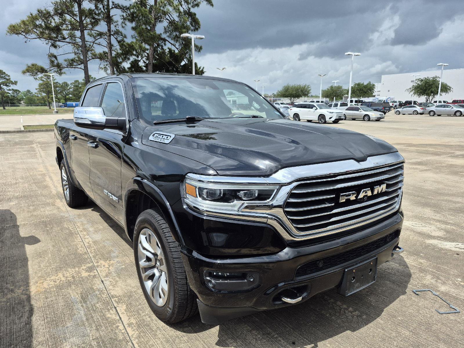 Used 2020 RAM 1500 Limited AWD/4WD image 2