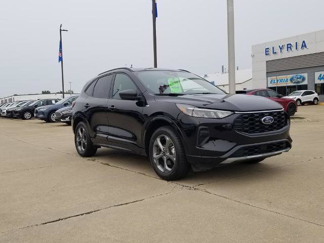 Certified 2024 Ford Escape ST-Line w/ Tech Pack #1 AWD/4WD image 9