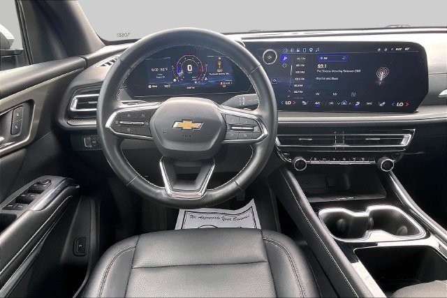 Used 2025 Chevrolet Traverse LT AWD/4WD image 6