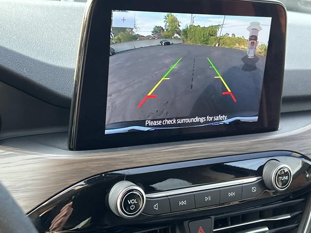 Certified 2020 Ford Escape Titanium AWD/4WD image 24